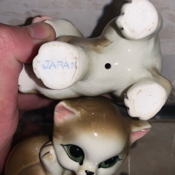 Small porcelain decoration cats - Picture 2 of 4